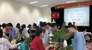 Hội thi cắm hoa chào mừng ngày Phụ nữ Việt Nam 20/10 ...